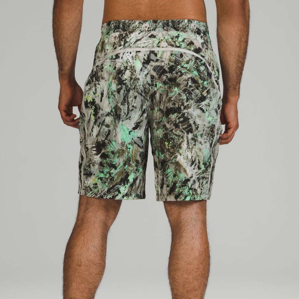 Lululemon Pace Breaker Lined Short 9"

- Impulse Green Multi